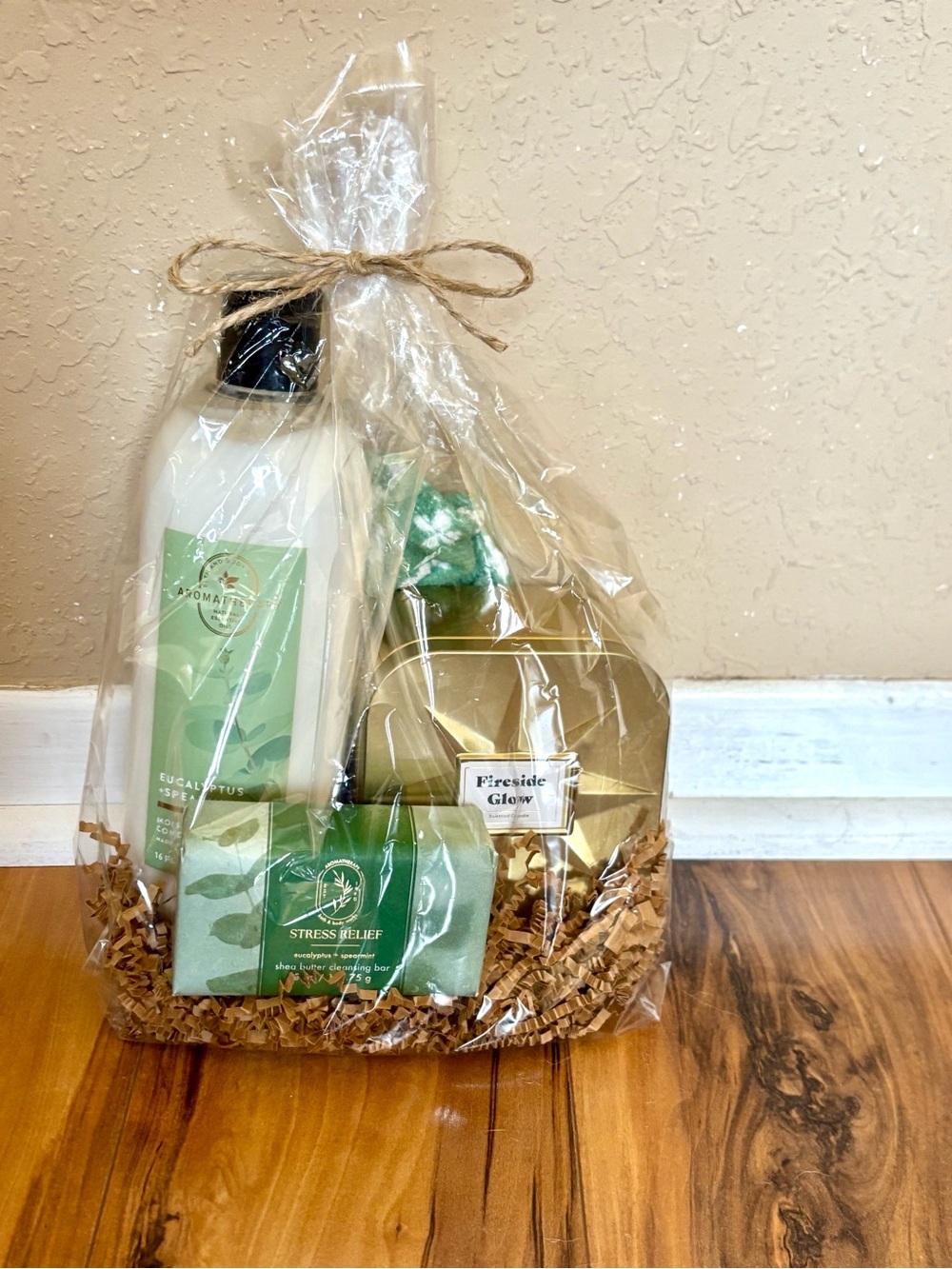 Bath & Body Works Aromatherapy Eucalyptus Spearmint Stress Relief Bath Set